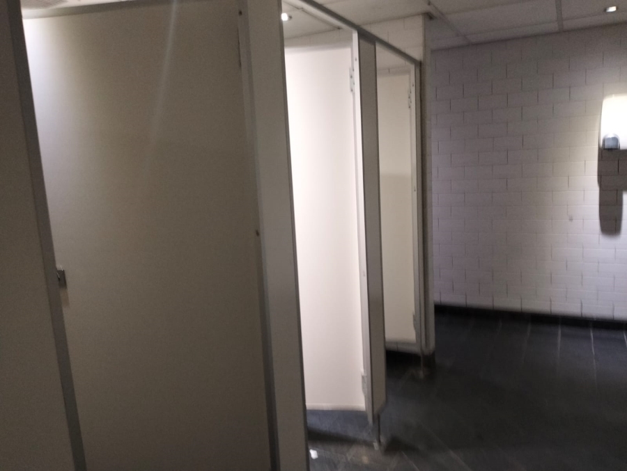 To Let commercial Property for Rent in Tyger Valley Western Cape